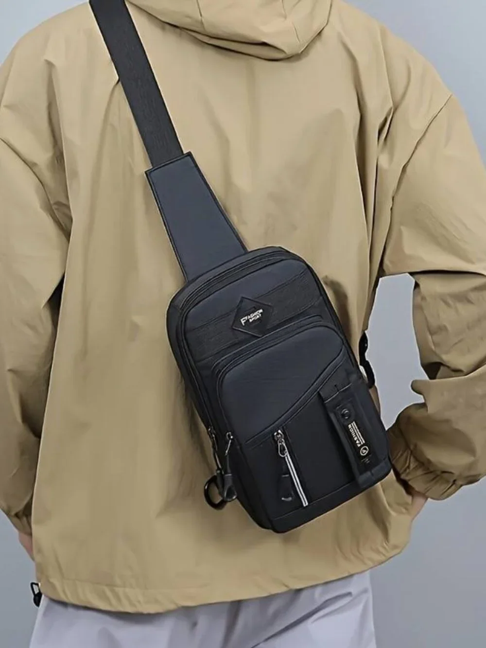Multi Pocket Sling Bag Crossbody Chest Bag Large Capacity Shoulder Pack